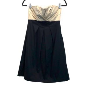 White House Black Market Size 0 Strapless Black Cream‎ Cocktail Dress w/Pockets